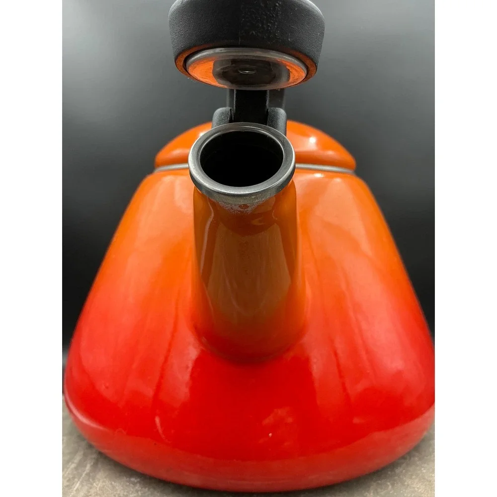 Le Creuset Zen Whistling Tea Kettle Flame Orange Enamel on Steel Stovetop 1.6qt